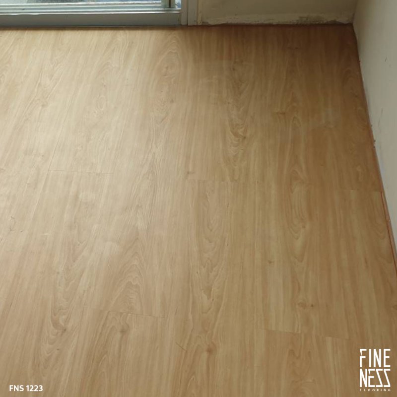 FINENESS FLOORING FNS1223 SPC Flooring Click Lock Design Ash Wood Design Thickness 6 MM
