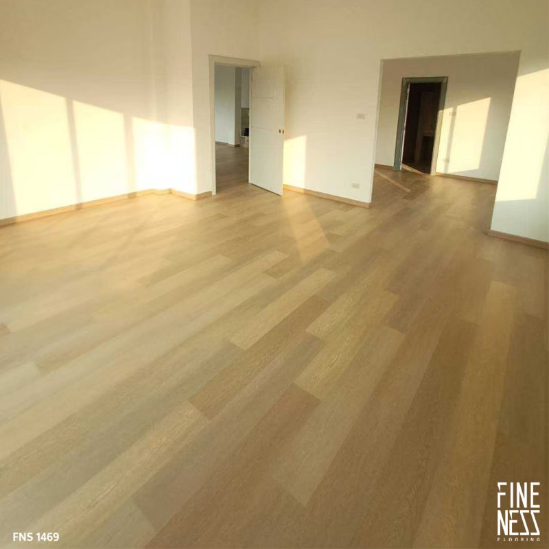 FINENESS FLOORING FNS 1469 พื้น SPC คลิ๊กล็อค ลายไม้ สีไม้โอ๊ค หนา 6 มม.